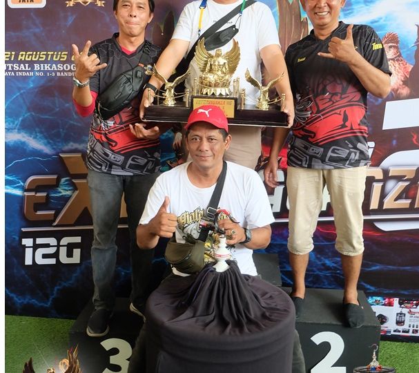 Thor Jadi burung murai terbaik dikelas utama lomba Oriq Jaya -Extravaganza