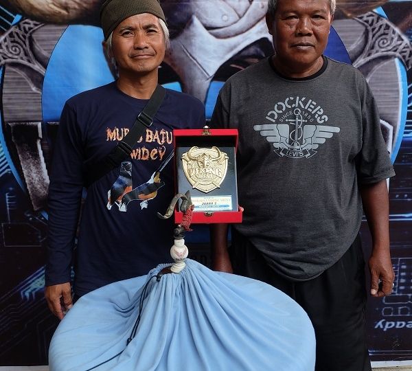 MB Hiro besutannya H.Aang SG DKK-Ciwidey rebut juara kedua dikelas Bio Vit denga aksi yang memukau