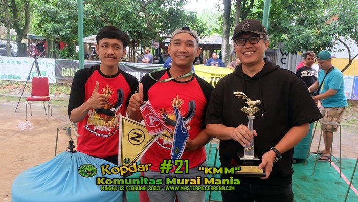 Dadang Danu Brata kembali naikpodium diKopdarnya KMM yang merebut juara pertama dan kedua