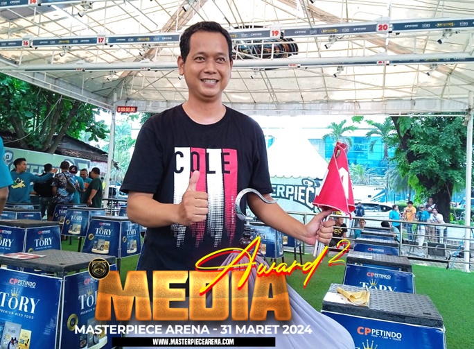 Ambasador kembai raih dua trophy dimedia award 2